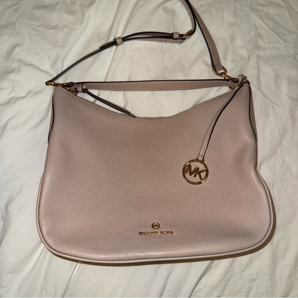 Michael Kors Medium Kelsey Bag